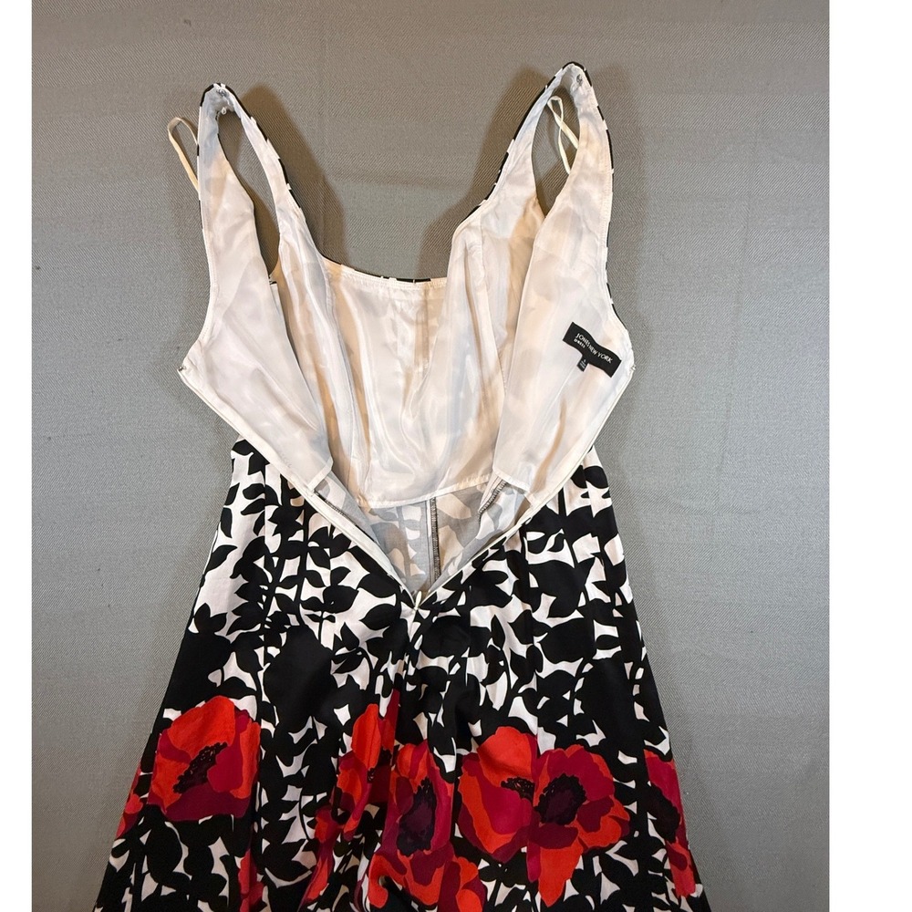 Jones New York Dress 6 Black White Red Poppy Floral Fit Flare Midi Dress 1907 - Picture 4 of 7